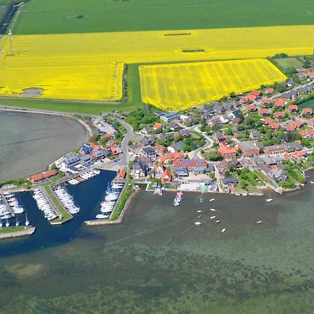 Апартаменты Ort Lemkenhafen Stueven 20 Фемарн Экстерьер фото